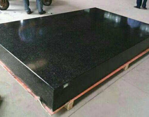 大理石平臺在運(yùn)輸中需要注意的問題以及安裝方法