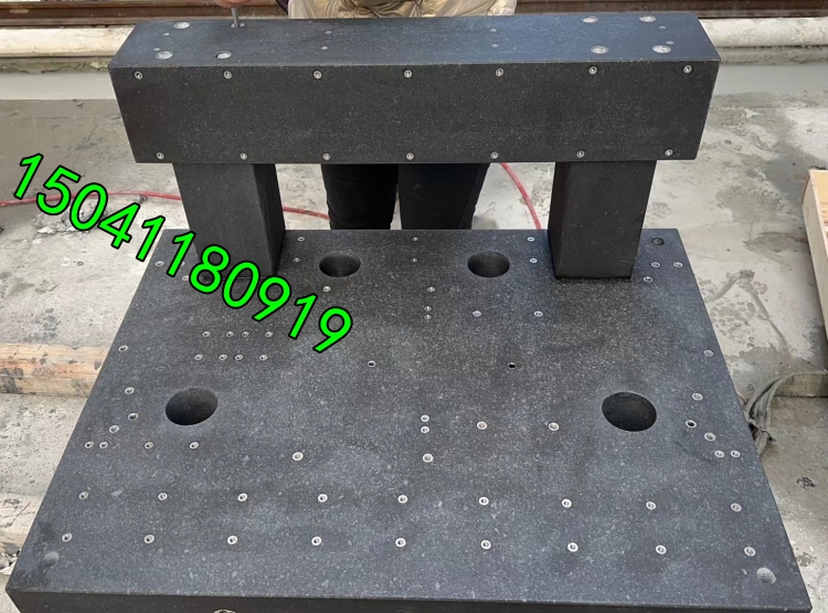 寧波某晶圓廠訂做的大理石構(gòu)件(底板)已發(fā)貨到廠