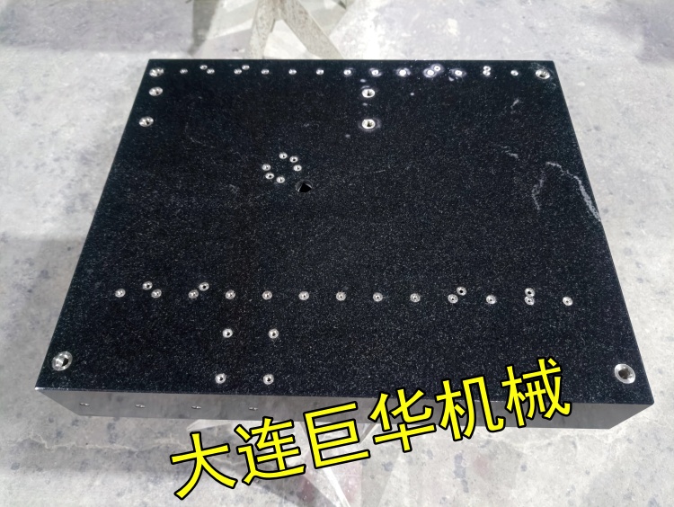 大理石底板上面的螺絲扭力多大的？